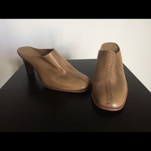 ANTONIO MELANI mules